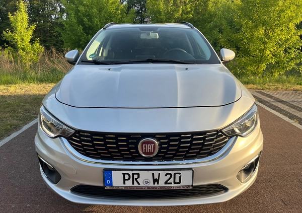 Fiat Tipo cena 48900 przebieg: 70021, rok produkcji 2019 z Murowana Goślina małe 631